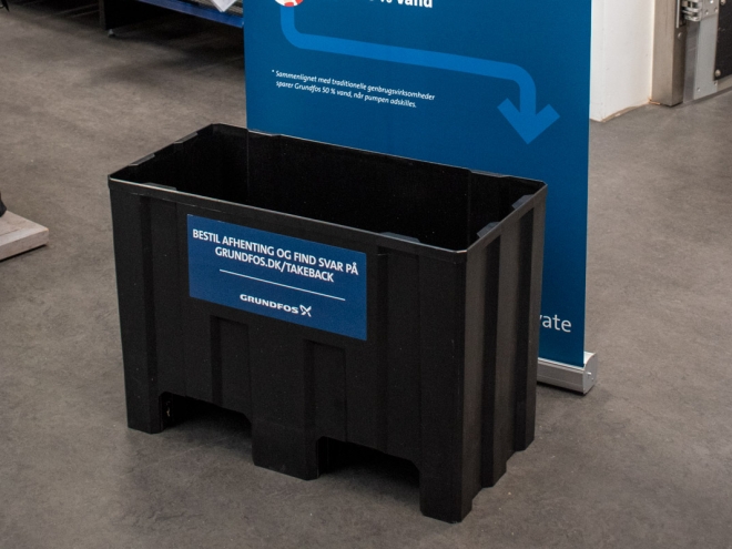 Box made from 100% recycled plastic